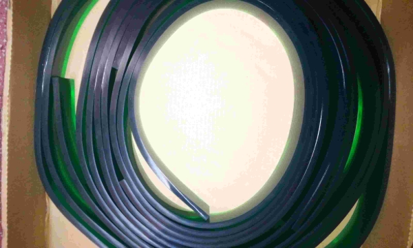 Gạt mực xanh bản dày - Dây Curoa Đại Xương - Công Ty TNHH Đại Xương